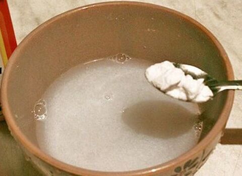 solution de soude pour l'agrandissement du pénis