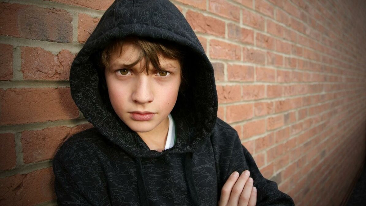 agrandissement de l'adolescence et du coq